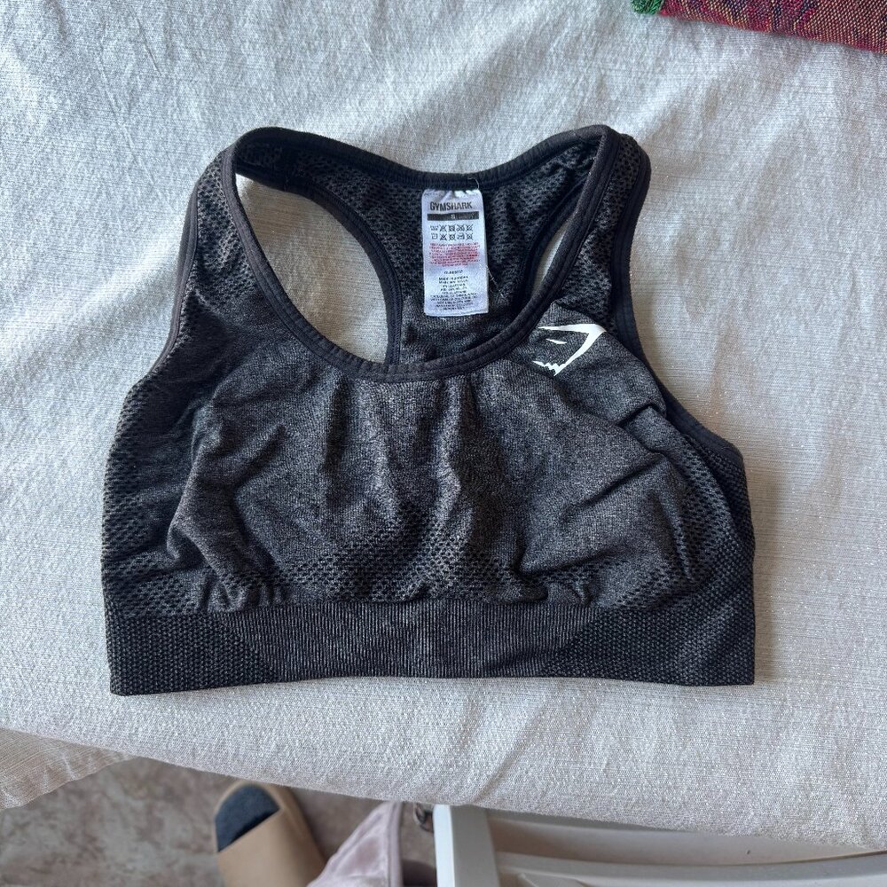 BARELY WORN Gymshark Grey Sports Bra